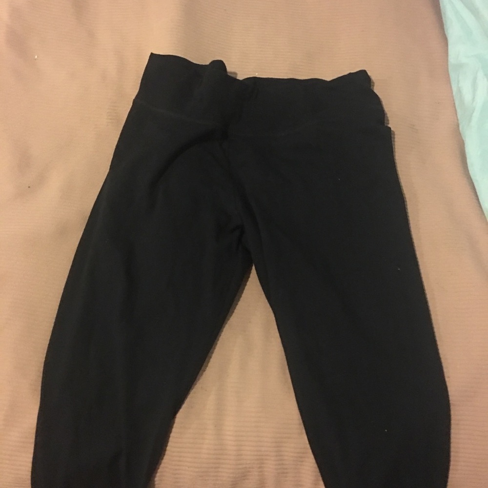 Black leggings